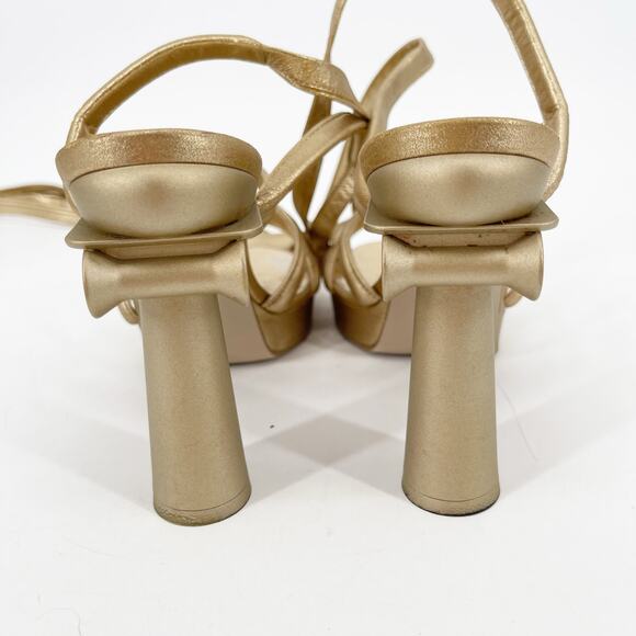 Chanel Cruise 2018 Gold Metallic Greek Parthenon Wrap CC Platform Sandals EU 39 - Picture 10 of 15